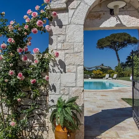 Auf Einem Bauernhof Mit Trulli Und Schwimmbad By Interhome * Martina Franca